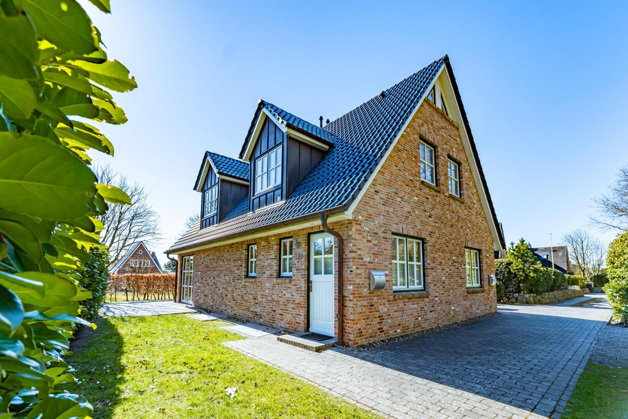 Sirihus 2 *